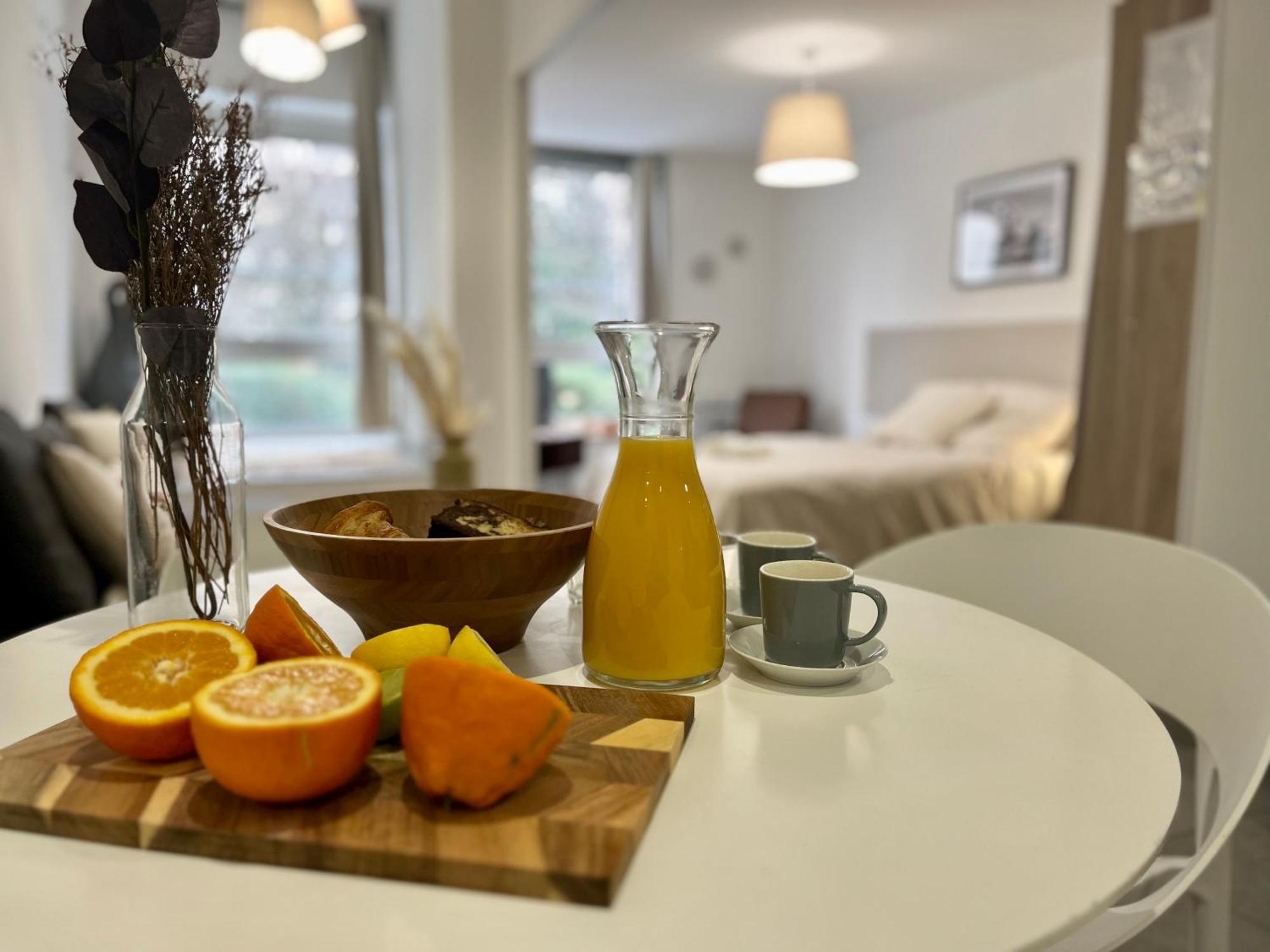 Suite Danbury Lyon Ngoại thất bức ảnh