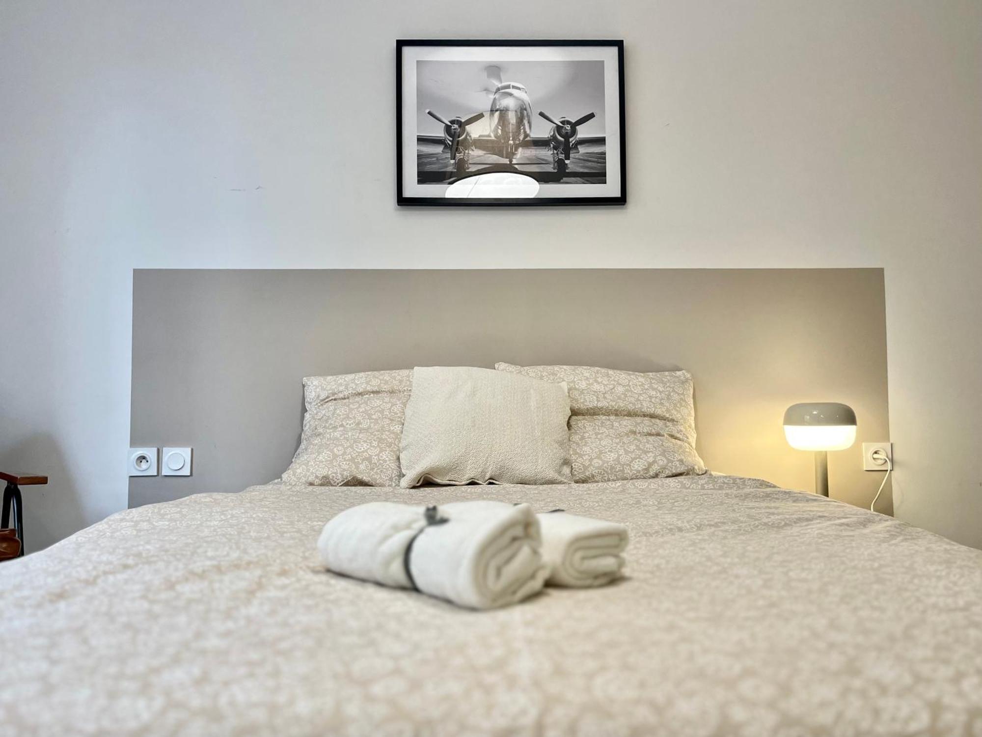 Suite Danbury Lyon Ngoại thất bức ảnh