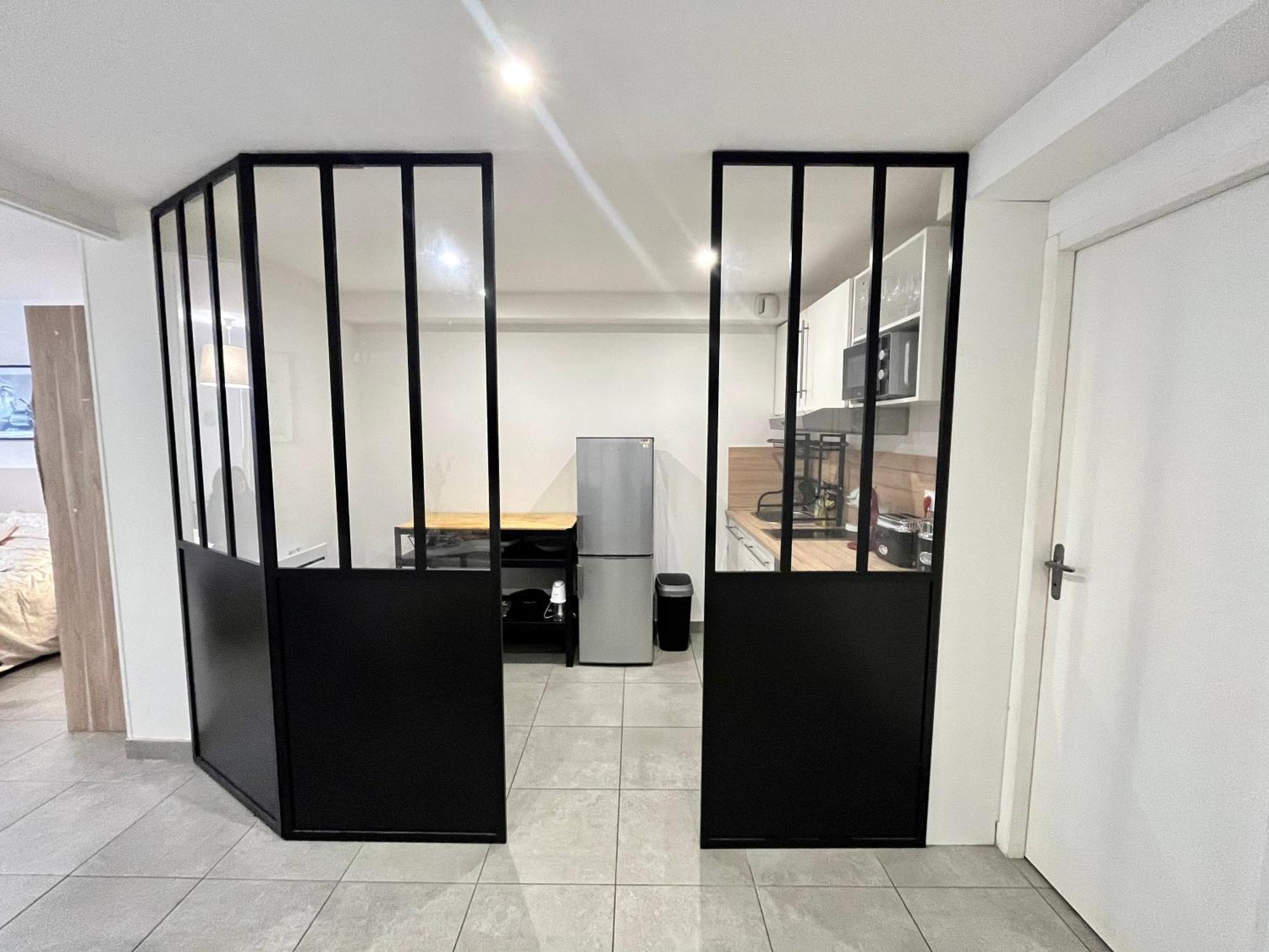 Suite Danbury Lyon Ngoại thất bức ảnh